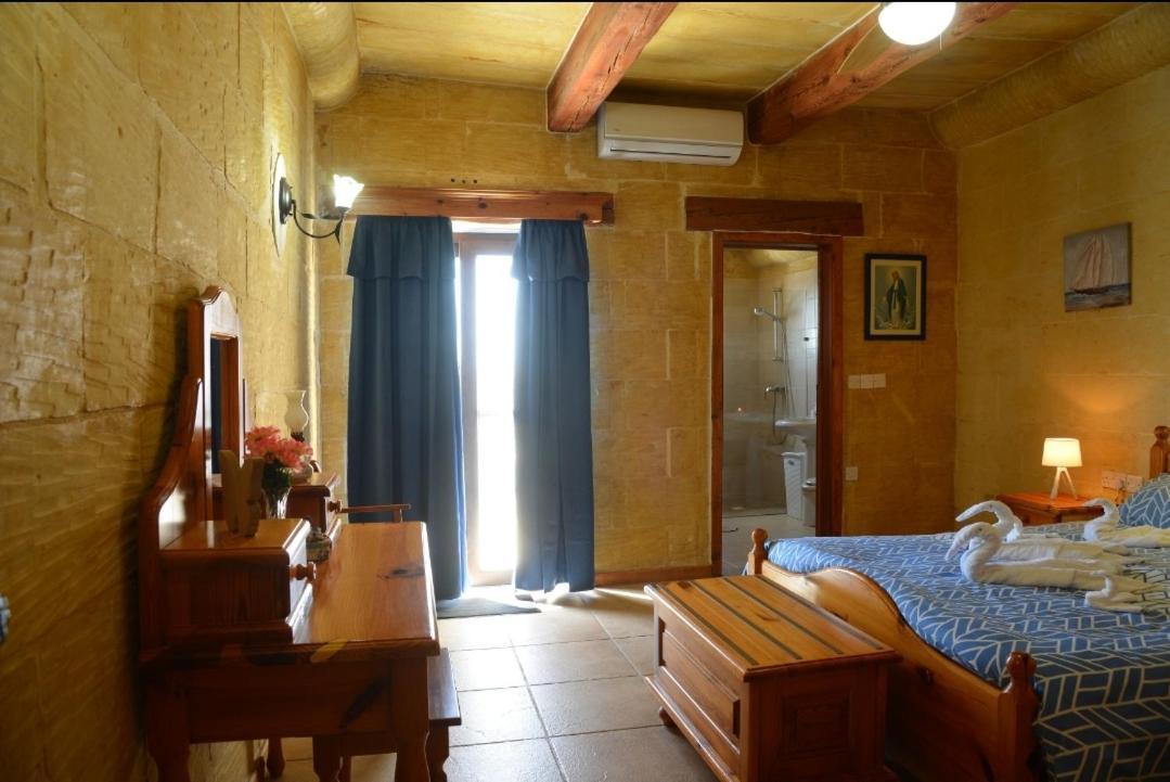 Ta' Nikola Farmhouse, Xagħra Kültér fotó